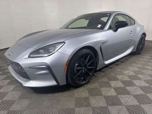 Used 2023 Toyota GR86 Premium image 8