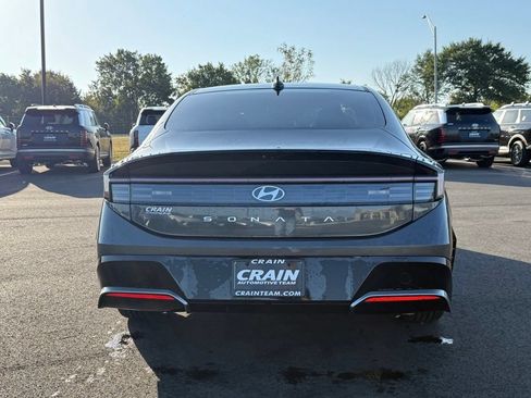 Certified 2024 Hyundai Sonata SEL FWD image 6