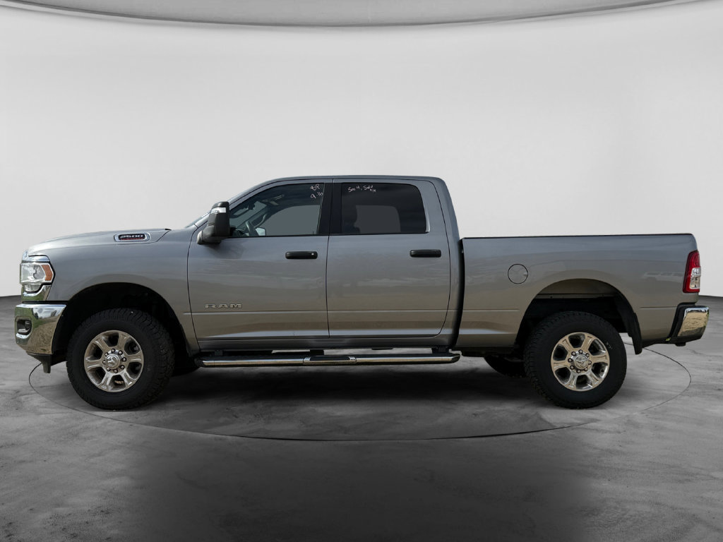 Used 2024 RAM 2500 Big Horn w/ Bed Utility Group AWD/4WD image 5