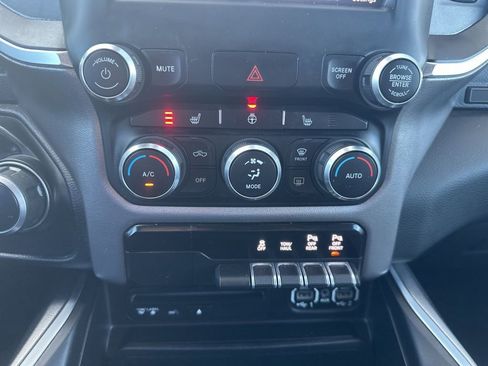 Used 2019 RAM 1500 Big Horn image 4