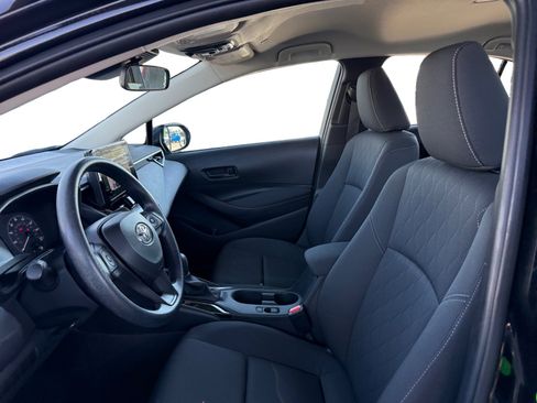 Used 2024 Toyota Corolla LE FWD image 10