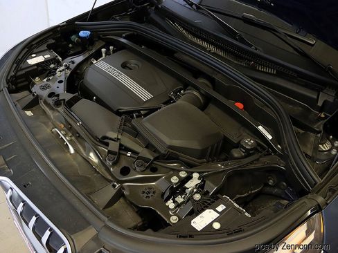 Used 2025 BMW X1 xDrive28i w/ Premium Package image 39