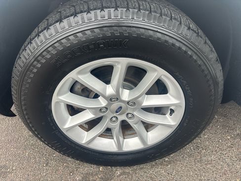 Used 2014 Ford Edge SE w/ Equipment Group 101A image 26