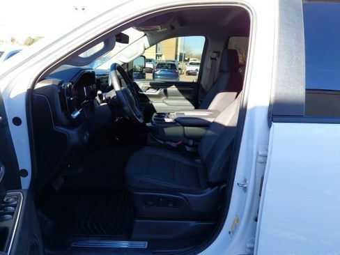 Used 2025 Chevrolet Silverado 2500 LT w/ Safety Package AWD/4WD image 23