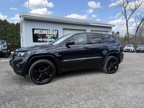 Used 2015 Jeep Grand Cherokee Altitude image 4
