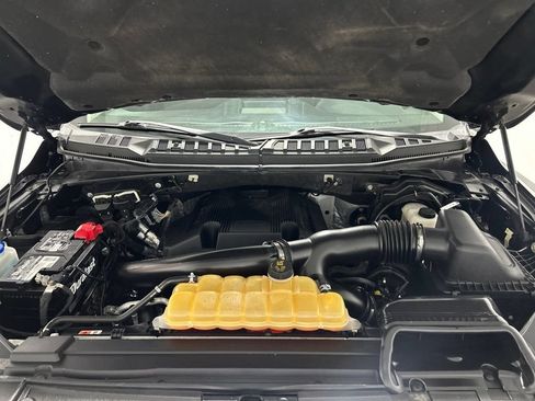 Used 2018 Ford F150 XLT w/ Equipment Group 302A Luxury AWD/4WD image 12