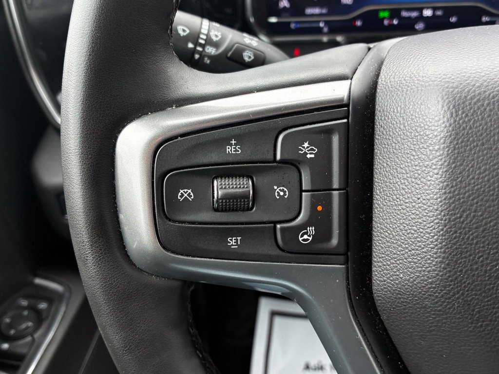 Used 2024 Chevrolet Silverado 1500 LT AWD/4WD image 13