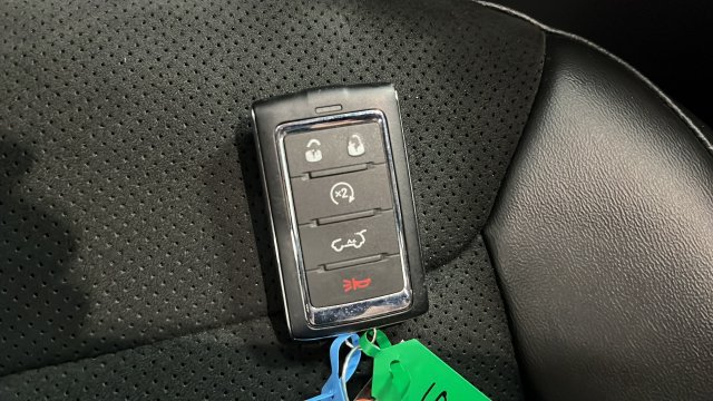 Used 2024 Jeep Grand Cherokee L Laredo AWD/4WD image 9