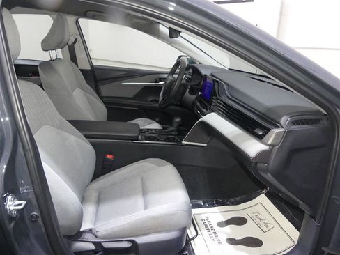 Used 2025 Toyota Camry LE w/ Convenience Package AWD/4WD image 22