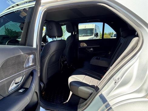Used 2024 Mercedes-Benz GLE 450 4MATIC image 12