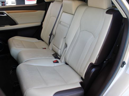Used 2018 Lexus RX 350L FWD image 29