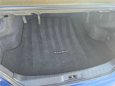 Used 2023 Nissan Maxima SV w/ Floor Mat Group FWD image 14