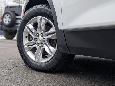 Used 2020 Chevrolet Blazer LT image 6