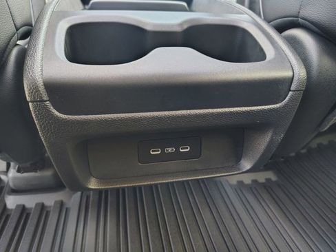 Used 2025 Honda Odyssey Elite image 23
