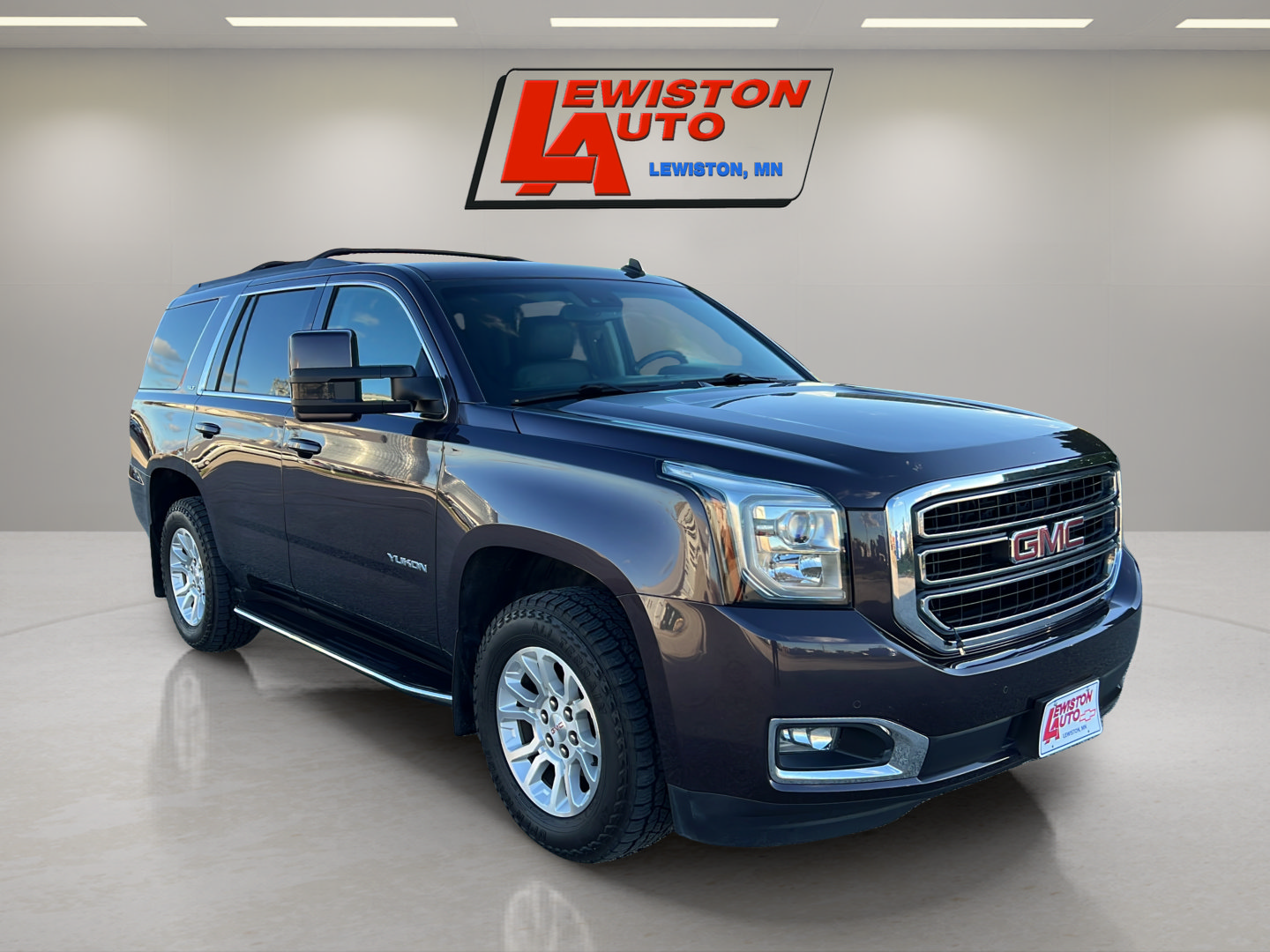 Used 2015 GMC Yukon SLT w/ Open Road Package AWD/4WD image 14