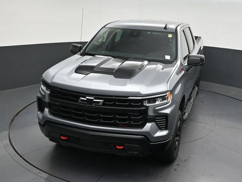 Used 2024 Chevrolet Silverado 1500 LT Trail Boss w/ Convenience Package II AWD/4WD image 23