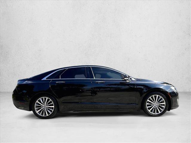Used 2020 Lincoln MKZ FWD image 5