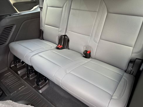 New 2026 GMC Yukon Elevation RWD image 37