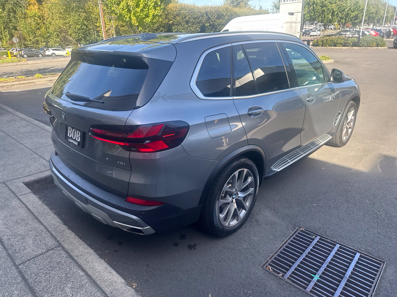 Used 2024 BMW X5 xDrive40i w/ Premium Package AWD/4WD image 5