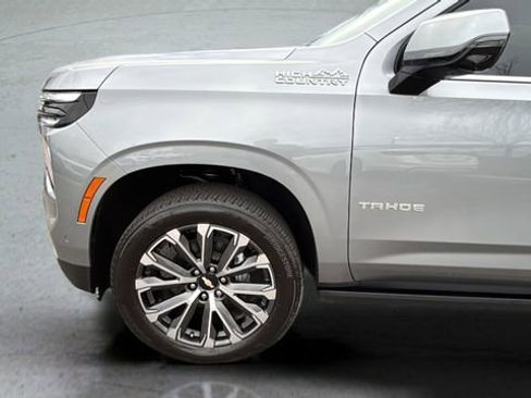 Certified 2025 Chevrolet Tahoe High Country image 35