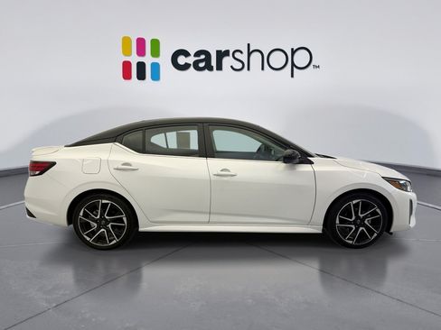 Used 2024 Nissan Sentra SR FWD image 6