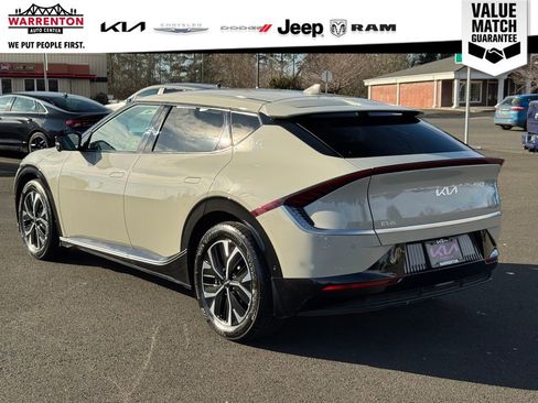 Used 2023 Kia EV6 Wind w/ Wind Technology Package image 4