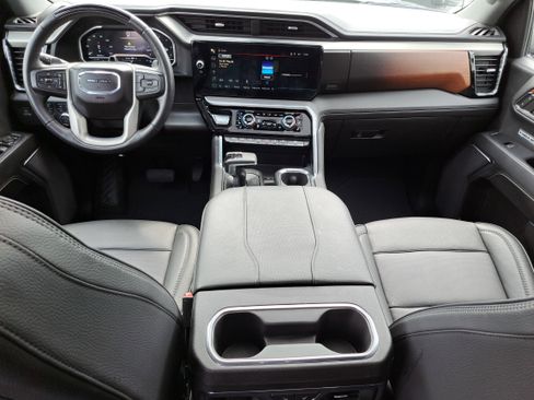 Certified 2023 GMC Sierra 1500 Denali image 8