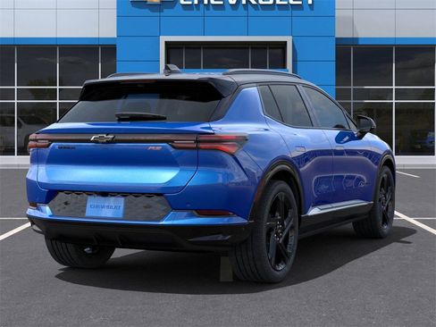 New 2025 Chevrolet Equinox EV RS image 4