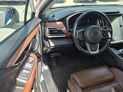 Used 2020 Subaru Outback Touring XT AWD/4WD image 5
