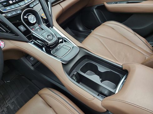 Used 2019 Acura RDX w/ Advance Package FWD image 11