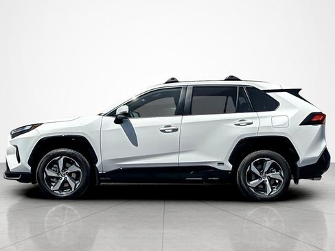 Used 2025 Toyota RAV4 SE w/ Weather & Moonroof Package AWD/4WD image 2
