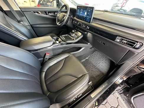 Used 2023 Lincoln Nautilus Reserve w/ Monochromatic Package AWD/4WD image 21