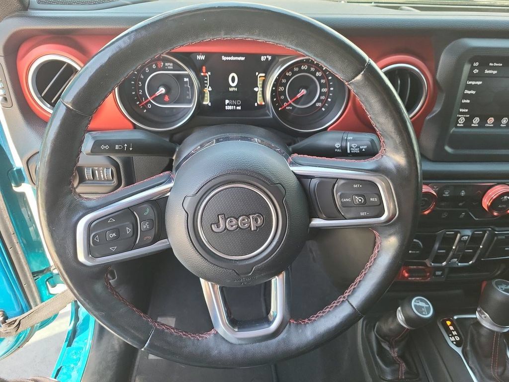 Used 2020 Jeep Wrangler Unlimited Rubicon w/ Cold Weather Group AWD/4WD image 18