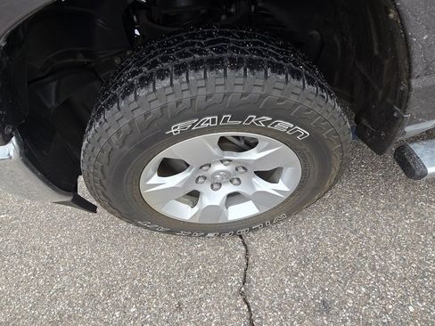 Used 2021 RAM 1500 Big Horn image 10