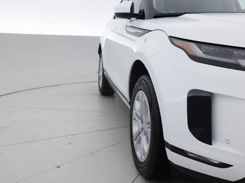 Used 2020 Land Rover Range Rover Evoque S image 11