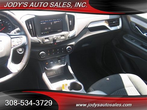 Used 2020 GMC Terrain SLE w/ Elevation Edition AWD/4WD image 24