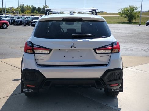 New 2025 Mitsubishi Outlander Sport AWD image 16