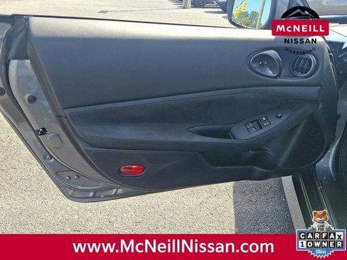 Used 2024 Nissan Z Performance w/ Floor Mat Package image 13