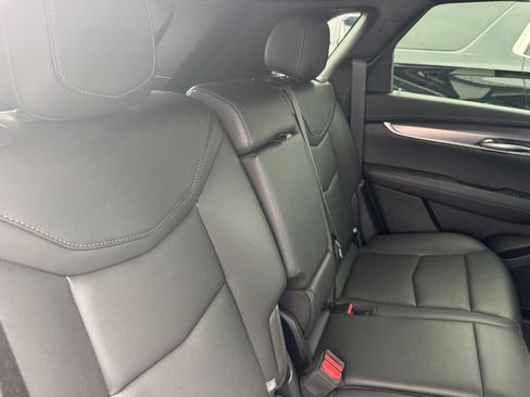 Certified 2024 Cadillac XT5 Luxury AWD/4WD image 25