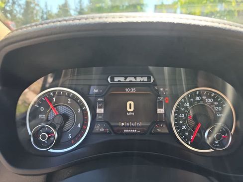 Used 2022 RAM 2500 Laramie AWD/4WD image 15