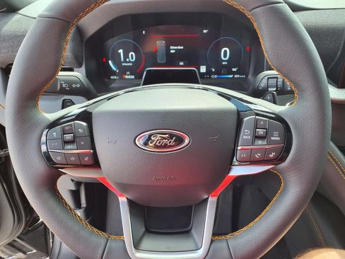 New 2026 Ford Explorer Tremor w/ Tremor Ultimate Package AWD/4WD image 17