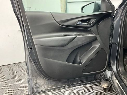 Used 2022 Chevrolet Equinox LT image 15