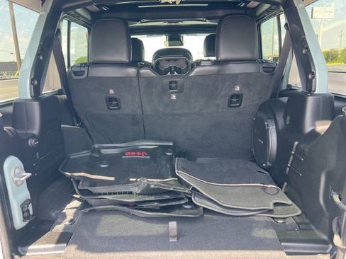 Used 2023 Jeep Wrangler Unlimited Rubicon 392 w/ Trailer Tow Package AWD/4WD image 30