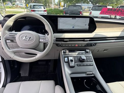 Certified 2024 Hyundai Palisade Limited AWD/4WD image 28