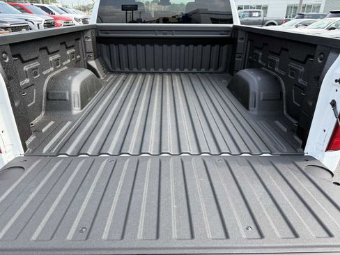 Used 2017 Chevrolet Silverado 1500 LT w/ All Star Edition AWD/4WD image 29
