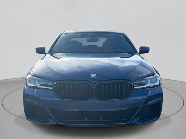 Used 2021 BMW M550i xDrive w/ Executive Package AWD/4WD image 2