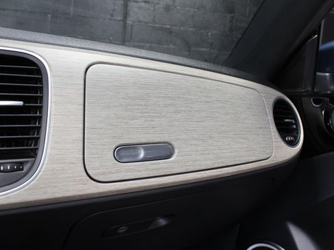 Used 2018 Volkswagen Beetle 2.0T S image 54