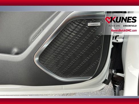 New 2026 Buick Enclave Sport Touring w/ LPO, Floor Liner Package image 24