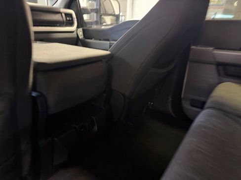 Used 2024 Ford F250 XLT image 13