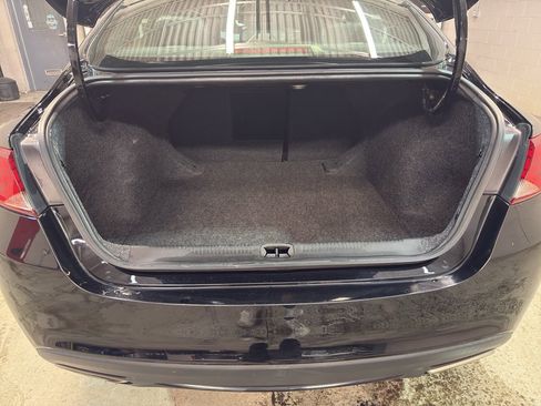 Used 2015 Chrysler 200 S w/ Navigation & Sound Group I image 31